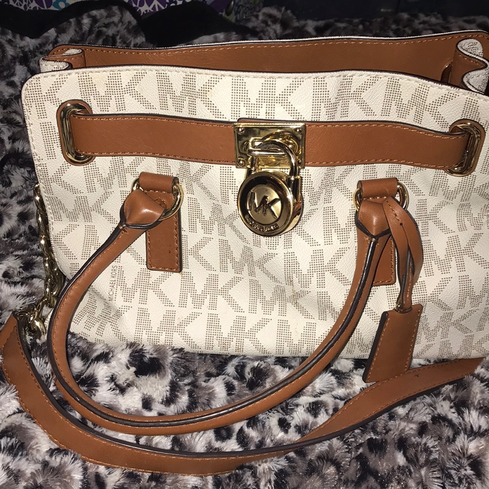Matching Michael kors purse and wallet